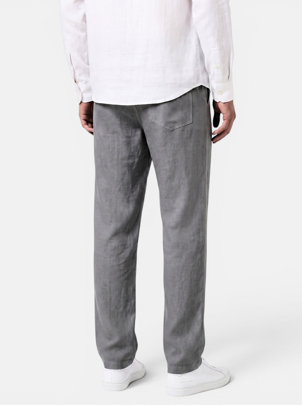 Venatte men's relaxed fit grey cotton linen pants with elasticated waist and back pocket.