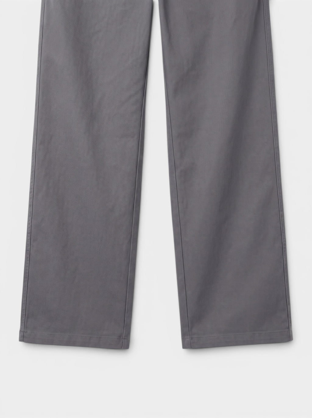 Venatte Men's grey 100% cotton casual cargo pants with a loose fit and straight leg.