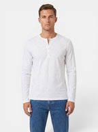 Venatte men's white long-sleeve cotton blend Henley shirt with button placket.