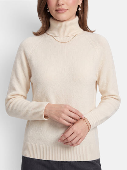 Women's Boxy Turtleneck Long Sleeve Knit Sweater - Detail